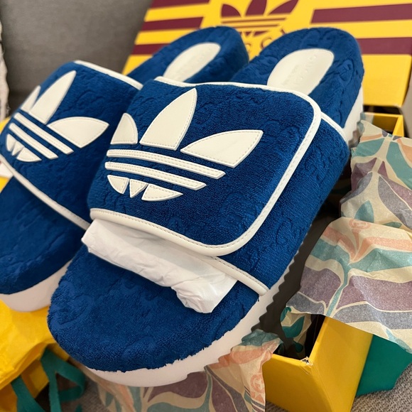 NEW Gucci x Adidas GG monogram logo slide sandals - Picture 6 of 11